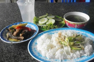 Quán Ăn Quỳnh Hương - Cơm Ngon Nam Định