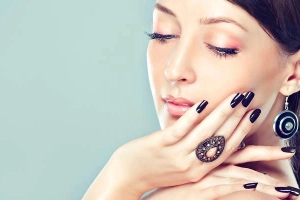 Quỳnh Nail & Make Up