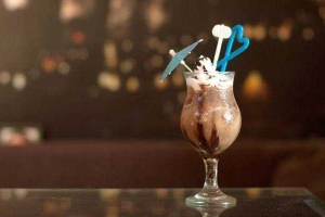 Rainy Coffee - Thị Trấn Chi Đông