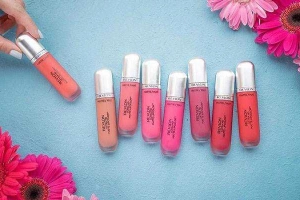 Revlon Vietnam - Thích Quảng Đức