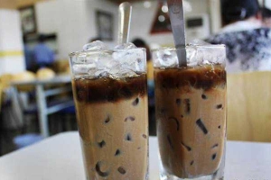 Riêng Một Góc Trời Cafe