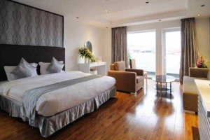 Riverside Boutique Hotel