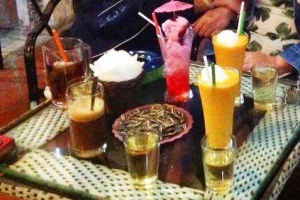 Roma Coffee - Tập Thể Đại Học Thương Mại