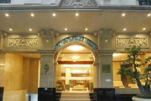 Royal Gate Hotel - Nguyễn Biểu