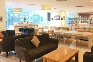 Sakura - Cafe & Fast Food