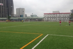 Sân bóng đá Hoàng Phong