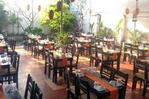 San Hô - Cafe & Restaurant