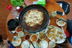 Nhà Hàng Seoul Dakgalbi - Ẩm Thực Hàn Quốc