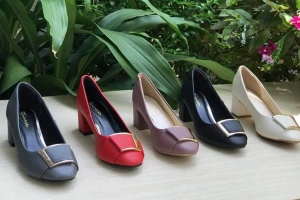 Shop Giày Minh Thư - Quang Trung