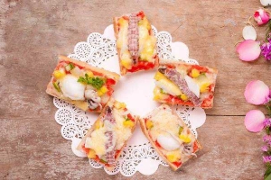 Shop online Bánh Mì Pizza Tôm Tích - Sweetie Cakes - Tiệm Bánh Online