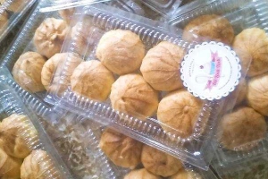 Shop online Đồ Linh Tinh - Tiệm Bánh Homemade