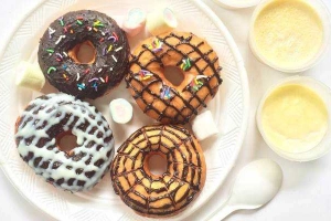 Shop online Dolfin House - Donut & Panna Cotta