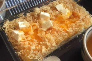 Shop online Phoenix Cake - Bông Lan Trứng Muối Online