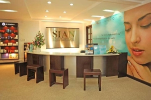 SIAN - Chăm Sóc Da & Laser - Nguyễn Lương Bằng