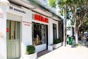 Silk Waxworks
