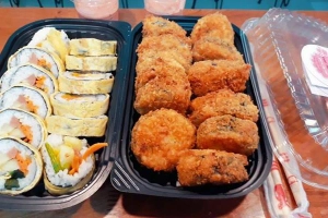 Quán Ăn Sịp Chan's Kitchen - Kimbab, Trà Sữa & Bánh Ngọt