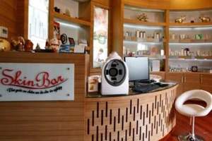 Skin Bar