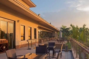 Sky Lake Resort & Golf Club - Hồ Văn Sơn