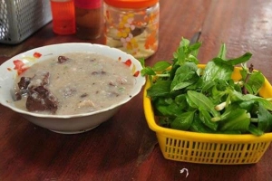 Quán Ăn Sơn Huê - Cháo Lòng & Tiết Canh