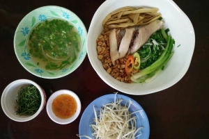 Quán Ăn Sơn Nga - Miến & Phở Gà - Nguyễn Trọng Tuyển