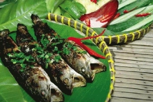 Nhà Hàng Sông Quê