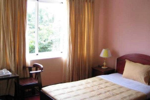 Song Thuỷ Hotel - Lạc Trung