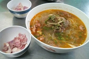 Quán Ăn Sông Vệ Quán - Đặc Sản Miền Trung