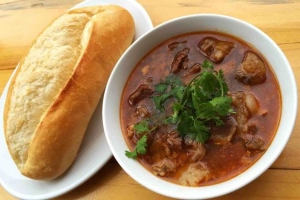 Quán Ăn Sốt Vang Quán