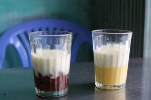 Quán Ăn Sữa Chua Đậu Đỏ - Nguyễn Quý Đức