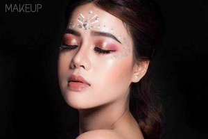 Sun Minor MakeUp Artist