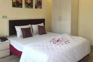 Sunhome Hotel - Trung Kính