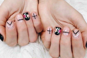 Sunny Nails Art