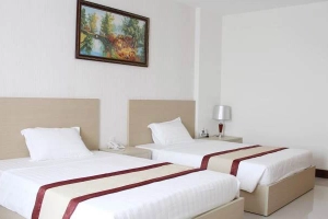 Sunrise Hotel