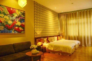 Sunrise Suites Hotel
