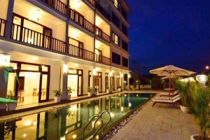 Sunshine Hotel - Phan Đình Phùng