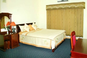 Suối Giàng Hotel