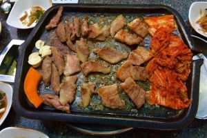 Nhà Hàng Suraon Korean Restaurant - Ẩm Thực Hàn Quốc