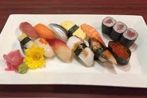 Quán Ăn Hokage Sushi