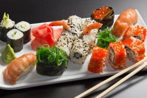 Quán Ăn Sushi Radozo