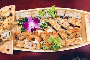 Nhà Hàng Sushi Sakura - Trần Hưng Đạo