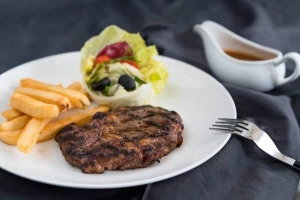 Quán Ăn T-House - Steak & Hotpot