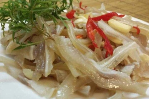 Tai Heo Chua Ngọt Bà Quý - Shop Online