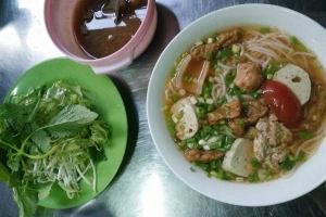 Quán Ăn Tám - Bún Riêu Cua