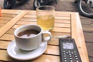 Tám Cafe - Huỳnh Thúc Kháng