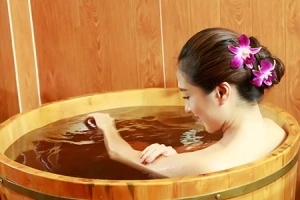 Tắm Lá Người Dao - Đốc Ngữ