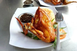 Quán Ăn Tám Trung 2 - Cơm Gà Xối Mỡ