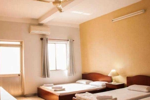 Tản Đà Hotel