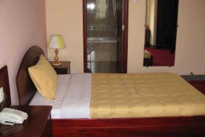 Tân Hà Nam Hotel