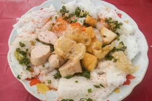 Quán Ăn Tấn Lộc - Cháo Lòng & Bánh Hỏi