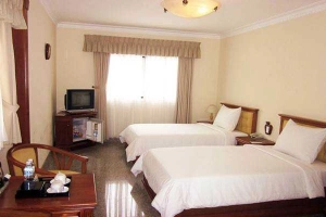 Tân Phú Hotel